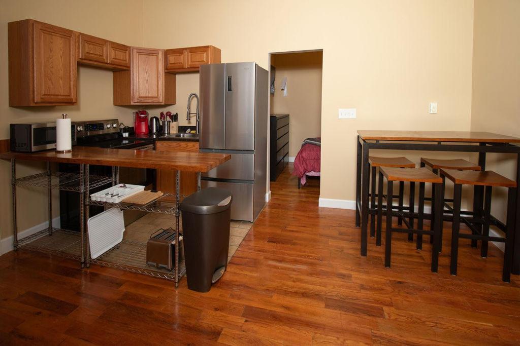 Apartament Quiet, Gated Oasis Near Downtown Lexington Zewnętrze zdjęcie